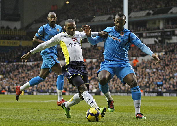 场盛大而激 场盛大而激