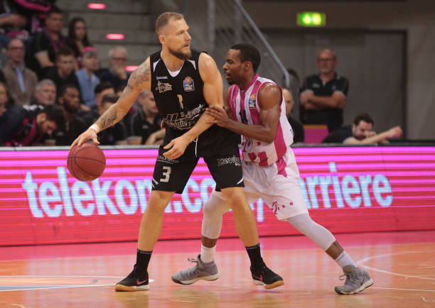 冠军争夺战 冠军争夺战