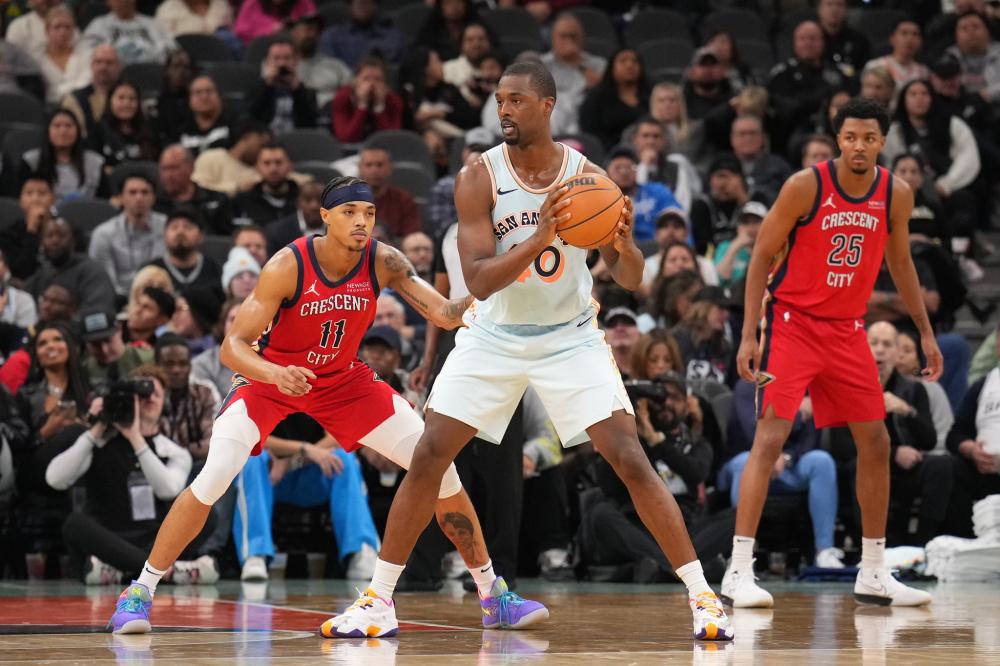 疑是西南地 疑是西南地